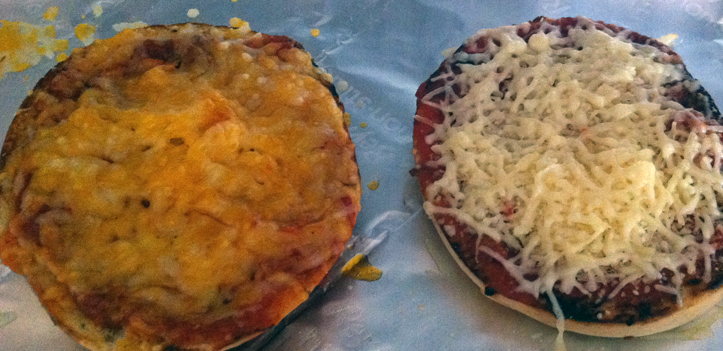 pizza bagels