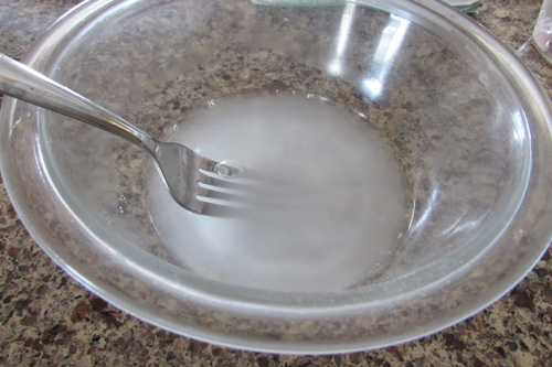 Pastel Slime Recipe - Kids LOVE slime and it's super easy and cheap to make. Try some pastel slime this spring. Fun for Easter, Spring Break or anytime! Coupons4Utah